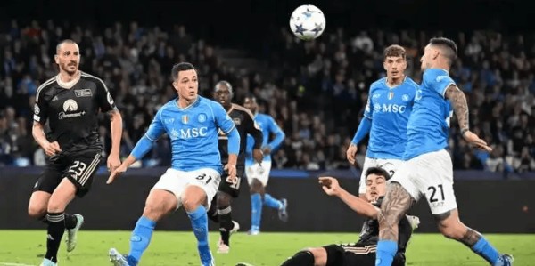 周五009焦点！意甲：那不勒斯VS都灵，主场不败VS换帅劲旅，复仇大战一触即发