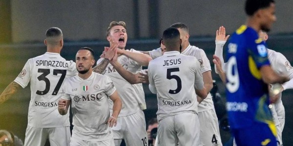 281天等待终迎爆发！卢卡库读秒绝杀救主，国米豪取8连胜，狂飙13分领跑意甲