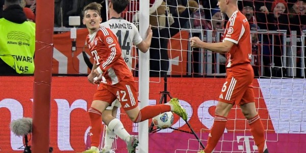 奥利塞闪耀德甲：4-0大胜海登海姆，赛后自拍却一脸严肃，背后故事值得关注！